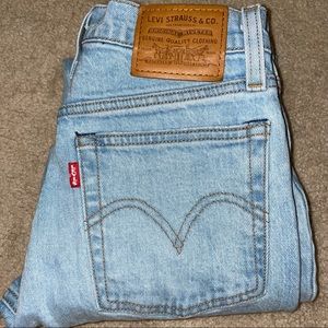 Levi’s Premium Wedgie Fit